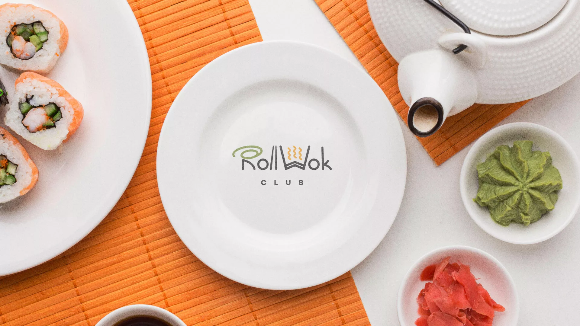 Разработка логотипа и фирменного стиля в Йошкар-Оле для суши-бара «Roll Wok Club»